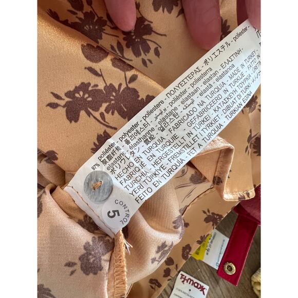 ZARA Floral print peach satin long sleeve Top L - Picture 7 of 7